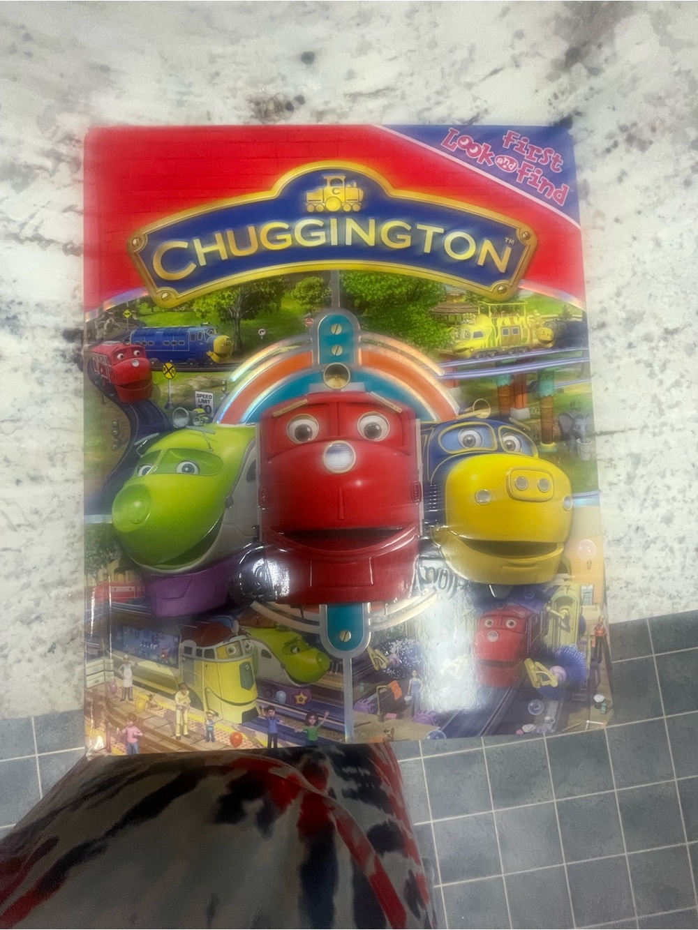 First Look & Find Kids Toy Book - Red, Green & Yellow
